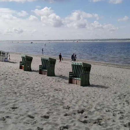 Urlaubsdomizil Norden/Norddeich, Mit Garten Buitenkant foto